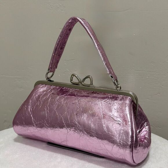 Metallic Pink Leather Handmade "Bow" Kisslock Baguette Bag, Multi Use Style - Picture 6 of 16